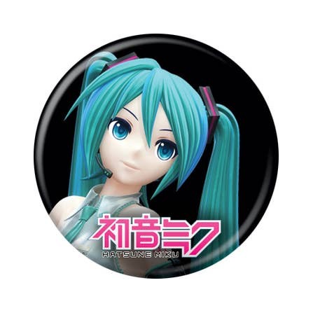 Hatsune Miku Badge: Close on Black